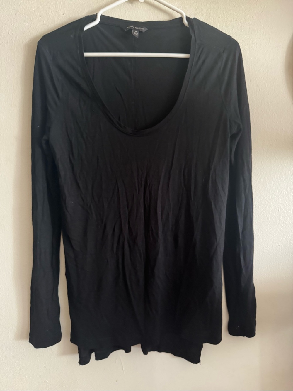 Banana Republic Lightweight Black Scoop Neck Long Sleeve Top